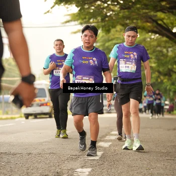 Runner Photo 8279663