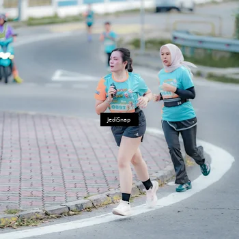 Runner Photo 8279676