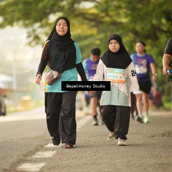 Runner Photo 8279699