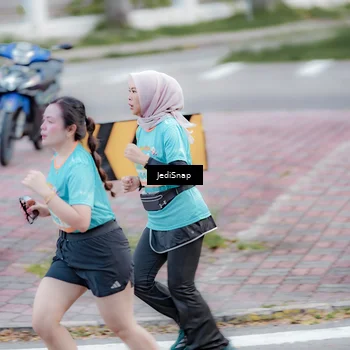 Runner Photo 8279730
