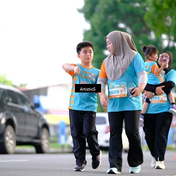 Runner Photo 8279800