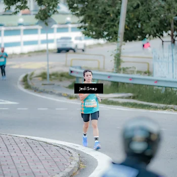 Runner Photo 8279805