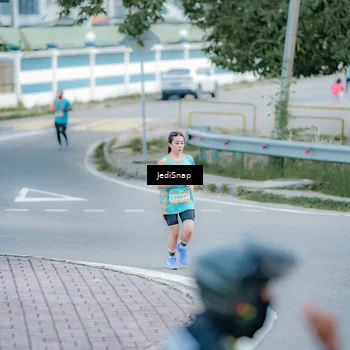 Runner Photo 8279829