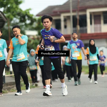 Runner Photo 8279840
