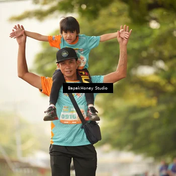Runner Photo 8279843
