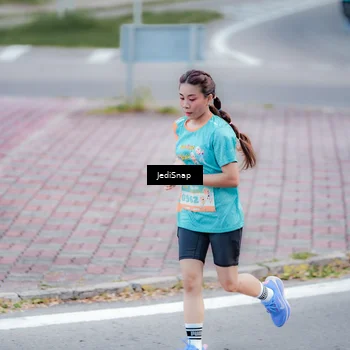 Runner Photo 8279888