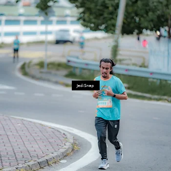 Runner Photo 8279970