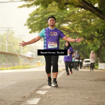 Runner Photo 8280008