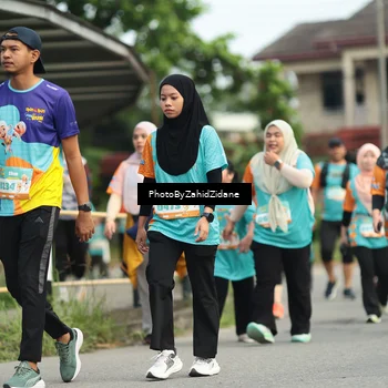 Runner Photo 8280011