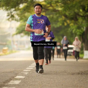 Runner Photo 8280036