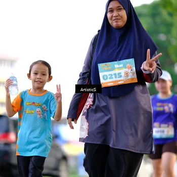 Runner Photo 8280038