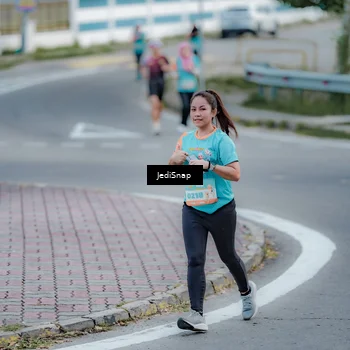 Runner Photo 8280054