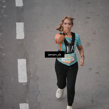 Runner Photo 8280101