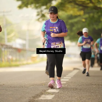 Runner Photo 8280102