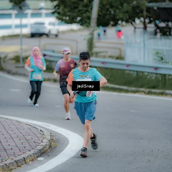 Runner Photo 8280130