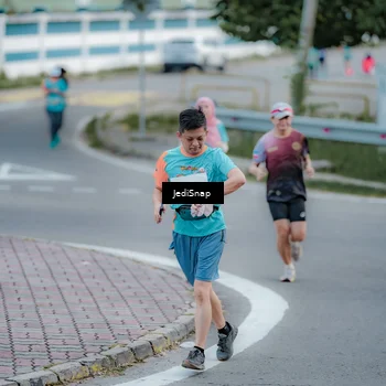 Runner Photo 8280146