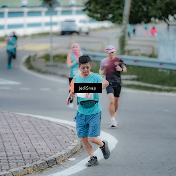 Runner Photo 8280164