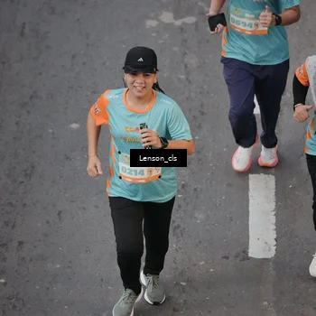 Runner Photo 8280192