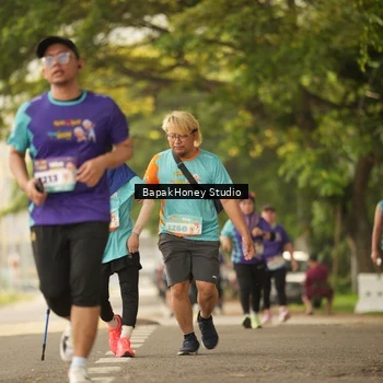 Runner Photo 8280260
