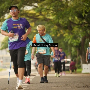 Runner Photo 8280272