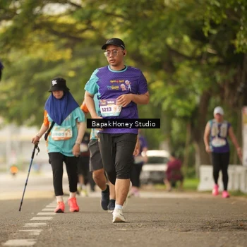 Runner Photo 8280277