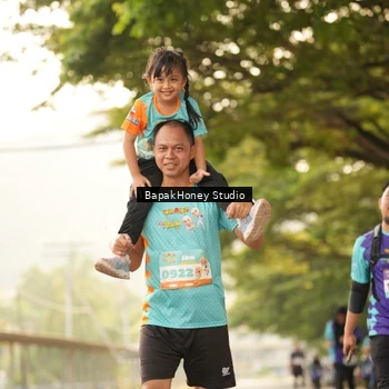 Runner Photo 8280328