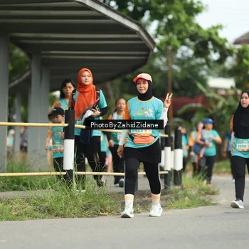 Runner Photo 8280335