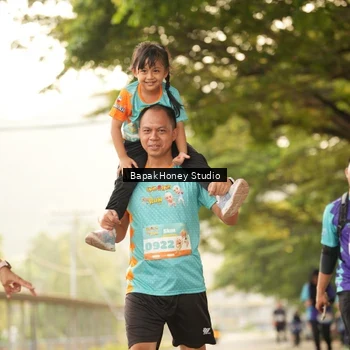 Runner Photo 8280353