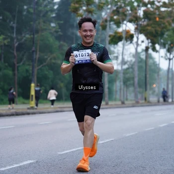 Runner Photo 8280354