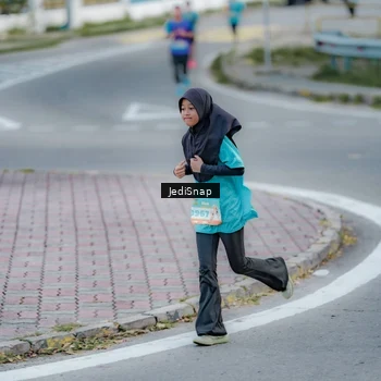 Runner Photo 8280356