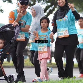 Runner Photo 8280360