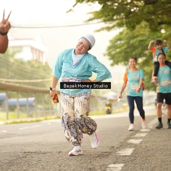 Runner Photo 8280376