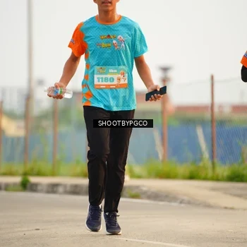 Runner Photo 8280403