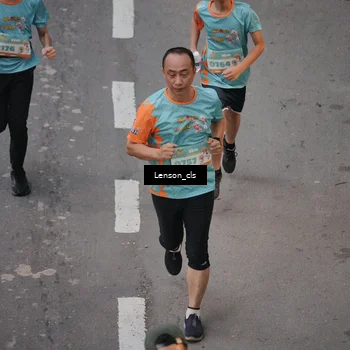 Runner Photo 8280472