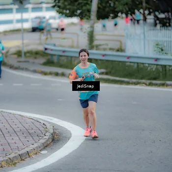 Runner Photo 8280479