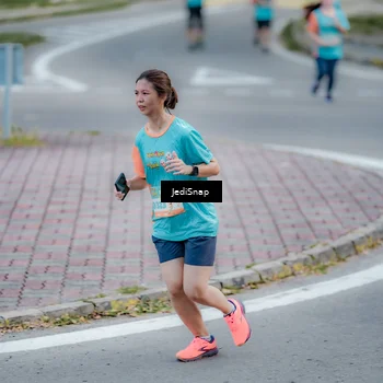 Runner Photo 8280530