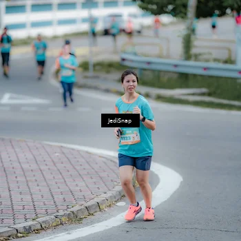 Runner Photo 8280548