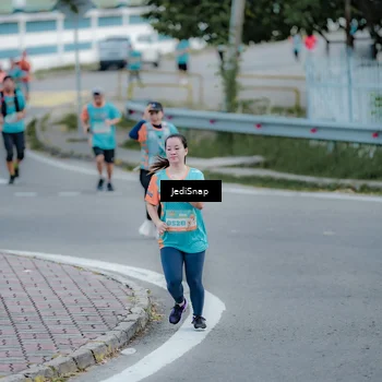 Runner Photo 8280555