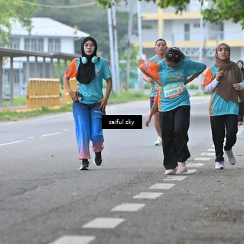Runner Photo 8280572