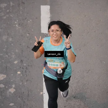 Runner Photo 8280611