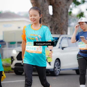Runner Photo 8280637
