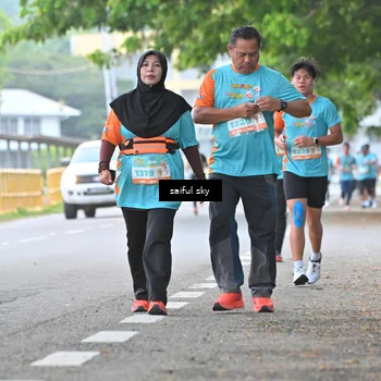 Runner Photo 8280699