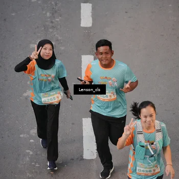 Runner Photo 8280704