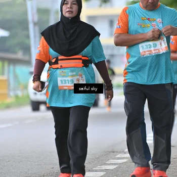 Runner Photo 8280754