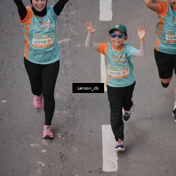 Runner Photo 8280755