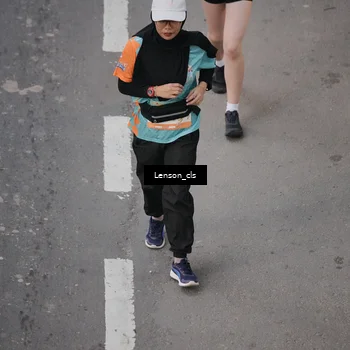 Runner Photo 8280804