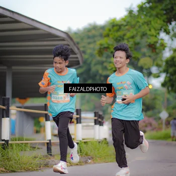 Runner Photo 8280852