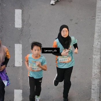 Runner Photo 8280898
