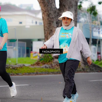 Runner Photo 8280899