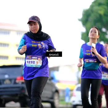 Runner Photo 8280914